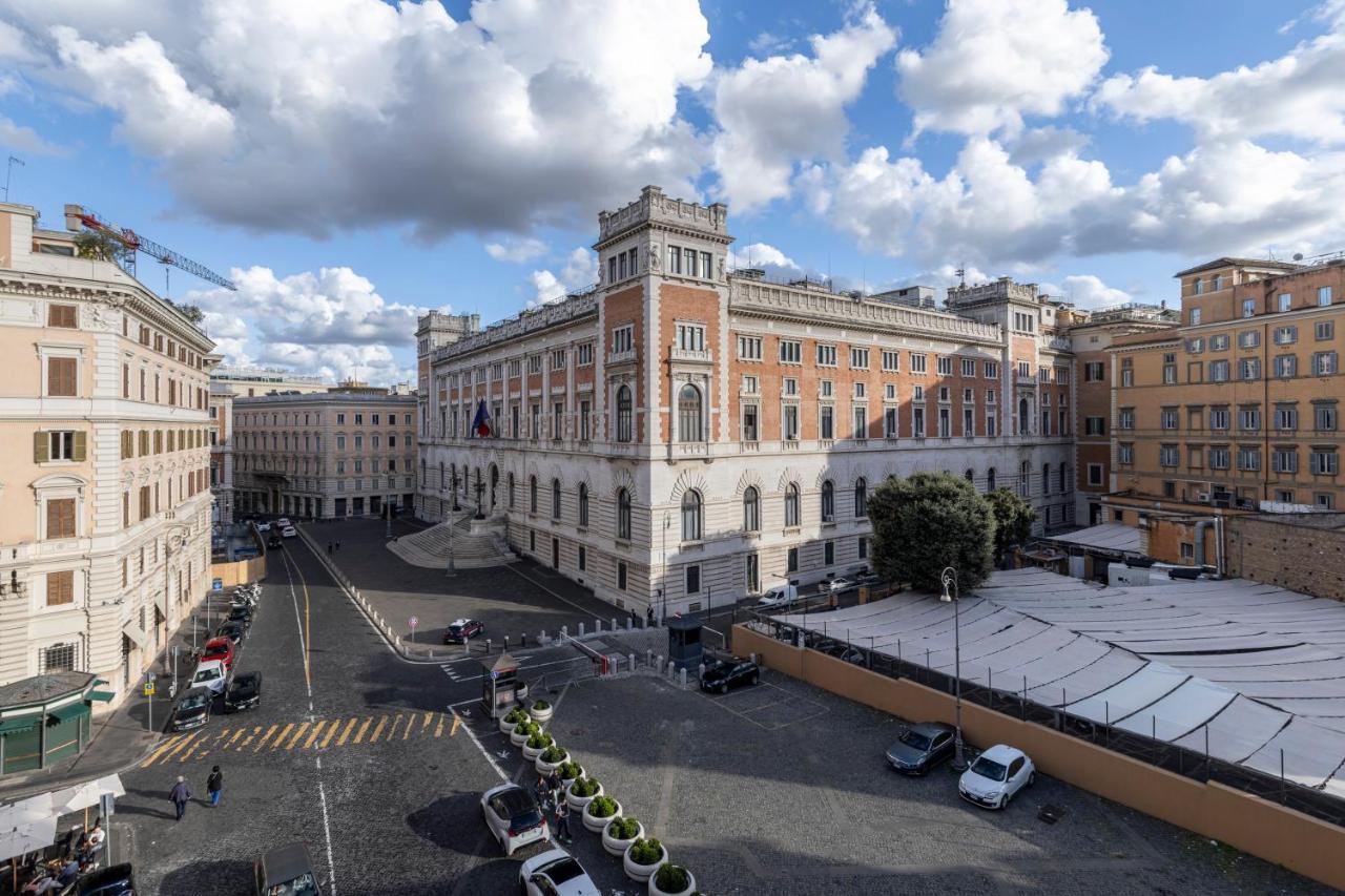 Parlamento Luxury Apartment — Foto 2